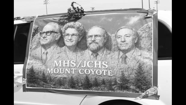 Jones County School District featured “Mount Coyote” on their float for the parade.