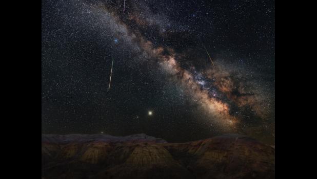 Badlands MW Lyrid Meteors Photo Courtesy of Teresa Hofer